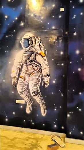 Black Wall पर फेंका… और Astronaut बन गया! 😳🚀