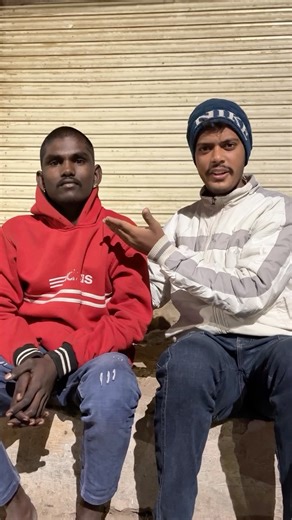 sagar pawar 🇮🇳 on Instagram: "wow.😂🌚 . . . #sagar_01 #reels #viral #trending #reelsvideo #instagram #explore #comedy #funny #funnyvideos"