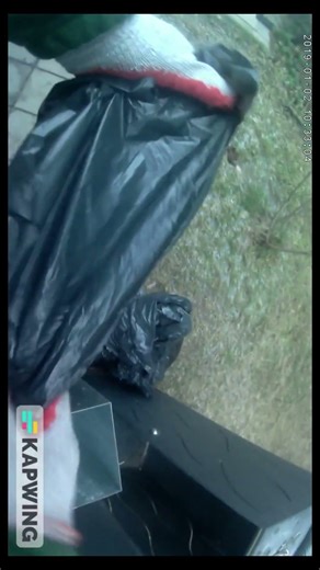 Emptying trash bins | Real work POV