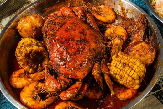 Popular seafood restaurant has just opened a new Calgary location | Daily Hive | Food & Drink