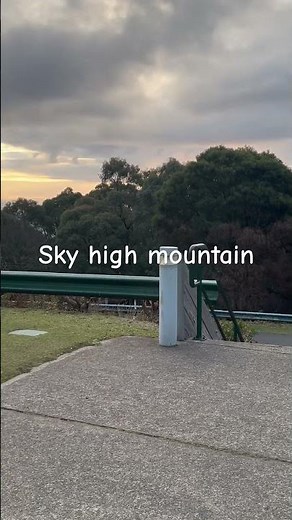 "Discover the Beauty of SkyHigh, Mount Dandenong"