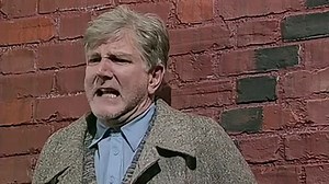 The Thin Blue Line - 1x01