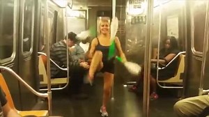 Juggling Flash Mob on NYC Subway