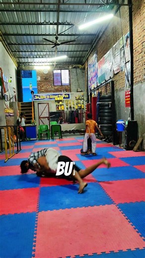 I am TEAKWONDO player ' But look on nake 😶 #viral