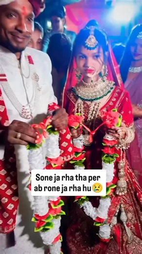 🇻 🇮 🇰 🇪 🇸 🇭 🇬 🇺 🇵 🇹 🇦 on Instagram: "PLEASE TRY 1 LIKE 🥺🥹👍🙏🎂要怎麼不經意的讓另一一半看到這篇文👀 儀式感滿滿🈵🔜蛋糕小熊蠟燭旋轉褸盒🕯️ 嘿~閉上眼睛～許個願吧✨ 希望你的願望會實現 （偷偷按下機關）有我幫你準備的小驚喜唷 ⚠️ 商品是蛋糕小熊機關盒 沒有附戒指💍禮物要自己準備唷 流行周邊好物推薦搜尋 ✨ 玩具公仔搜尋🔍 寵物周邊搜尋 🔍 勗新商品資訊請看限時動態精選💭 下單方式🛒 🔜留言”+1；小編火速回覆你下單資訊 🔜留言”+1； 小編火速回覆你下單資訊 可自行截圖商品私訊購買‼️ 付款方式 台灣地📦匯款、ATM轉帳（可無摺）、街口支付 支持全球順豐配送🌍微信、支付寶收款 國外配送約2週左右 因天氣、不可控因素可能延誤 能接受再下單🗳️可詢問客服配送進度."