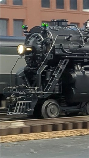 The Mighty Hudson! Pacing the Lionel Vision Line Hudson. #lioneltrains #ogaugetrains #newyorkcentral