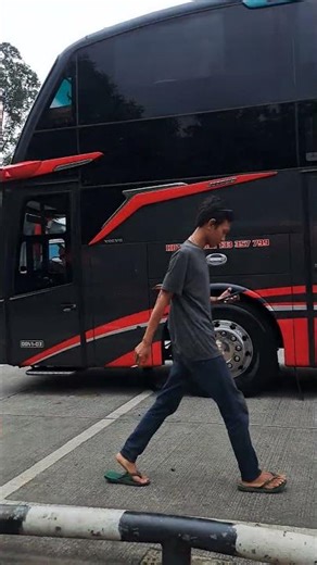 Juragan 99 Snoppy - Jetbus5 Dream Coach Double Deck