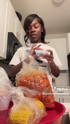 WE GOT CRAWFISH🦞🥳