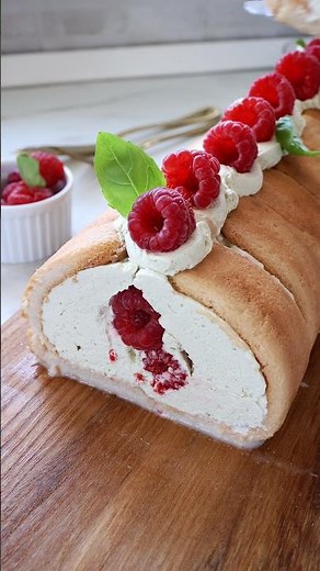 Sponge cake roulade – no baking, with 5 ingredients (Recipe in description)