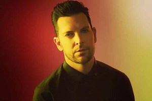 The Voice's Chris Mann Drops New Single "Noise" (AUDIO)