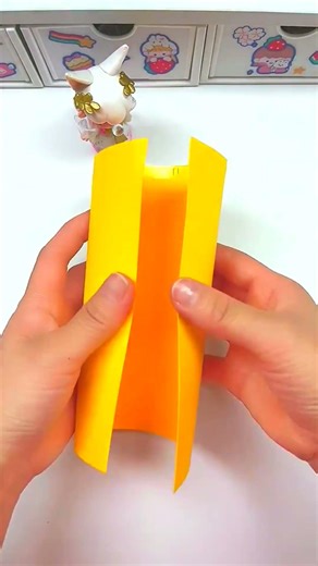 153_A piece of cardboard teaches you how to make a beautiful toothpaste pen holder, which can also b