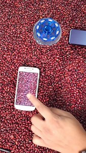 20K views · 1.9K reactions | Samsung S24 Zoom vs S25 Ultra Display – Impressive Comparison  | Trendy Tech Review | Facebook