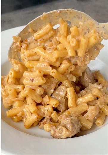 Delicious Caramelised Onion and Meatball Macaroni Recipe