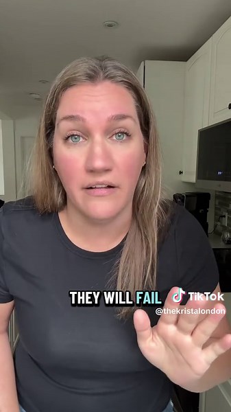 Ask me to spell, and I’m golden! Ask me a basic math equation… 😬 Listen… some of us just aren’t made for Math. #areyousmarterthana5thgrader #math #parentinghumor