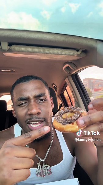 Krispy Kreme Kit Kat Donuts Review