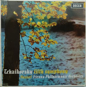 Tchaikovsky  -  Maazel, Vienna Philharmonic Orchestra - Fifth Symphony
