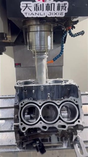 Toyota Prado Engine Block Boring!