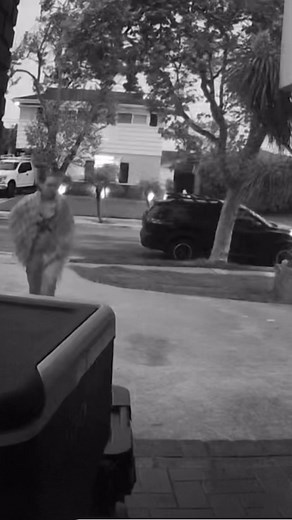 Suspicious Woman Caught on Camera at 6AM | Looks Inside House Then Suddenly Leaves At exactly 6:00 AM, this unsettling moment was caught by my Ring Doorbell Camera. A woman walked up to my front door, peeked inside the house, and the second she noticed the Ring camera, she immediately turned around and walked away — almost like she was trying to avoid being caught on camera. Was she lost, snooping, or casing the property? This kind of suspicious behavior is becoming all too common, and it’s a po