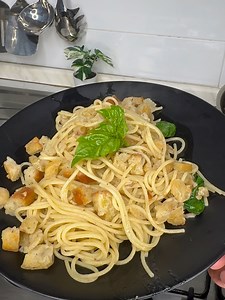 Spaghetti alla San Gennaro - il piatto preferito di Totò. 😋🇮🇹🍝 | Italian food