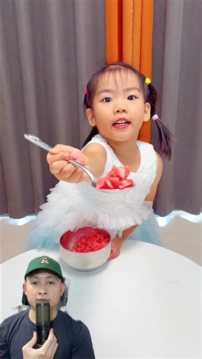 ADIK SURUH PAPA DAN KAKAK MAKAN SEMANGKA‼️😱 @PresentHunt #remix #dubbing #trending