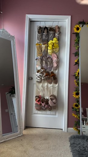 Lavender outfit of the day with my Lavender Haze jumpsuit from elevatedcloset 💜 I’m 6’5” wearing an extra tall XS Code BlissfulEllie to get 10% off tall clothes at the Elevated Closet . #ootd #dopaminedressing #talljumpsuit #tallgirlfashion #tallwomenfashion #tallclothing #tallclothes #tallfashion #tall #6foot5 #sixfootfive #tallgirls #tallwoman #longlegs #tallandproud #tallpositivity #tallisbeautiful #blissfulellie | Blissful ellie