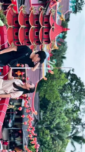 Find the Perfect Background Sounds for Your Vlog