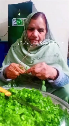 How to Make Authentic Saag at Home