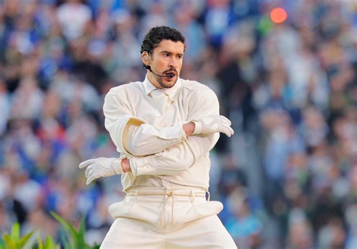 Bad Bunny brings Williamsburg social club Toñitas to the Super Bowl • Brooklyn Paper