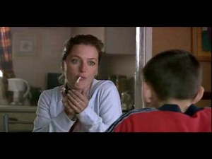 Gillian Anderson Smoking 6