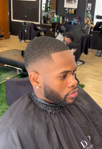 $35 first time appointments/walk ins. Mid drop fade no C cup. DM me for more info. #orlandobarbershop #orlandobarber #thingstodoinorlandofl #downtownorlando #disneysprings