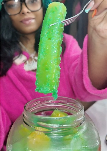 Sam's Club Pineapples with Kool-Aid: Sweet Pineapple Review