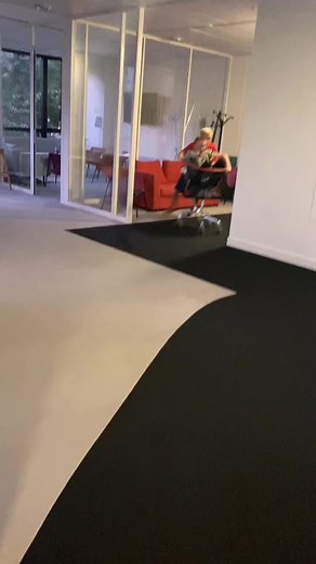 Quand on est seuls à Webedia 🤣😭 @piwerre_ @timoute_yt #michou #pourtoi #tiktok