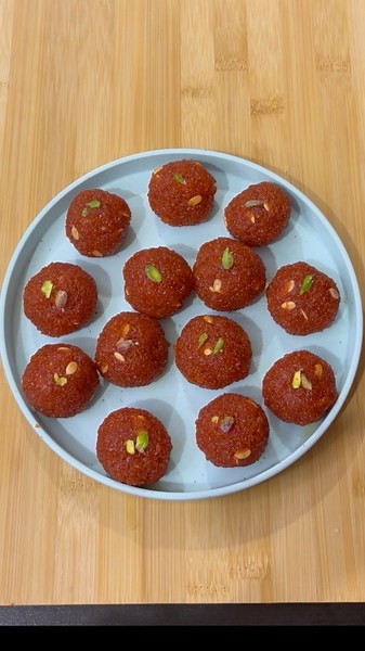 Haldiram ke famous Motichur laddu recipe