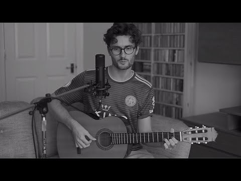 Wuthering Heights - Kate Bush (Live Acoustic Cover)