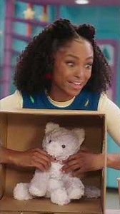 What's in the Wonderbox Game with Megan and Cupcake! 🐱🧁 | Cat | Disney Jr.