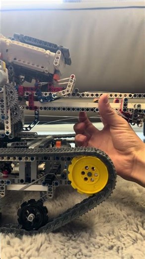 Inside the LEGO Tank Turret Mechanism#lego #legotank #tank