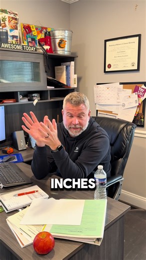 Seeing how many inches of snow these agents think we’re going to get! 😳🪏❄️ Did you see our contest? ❄️☃️🌨️ We’re giving a $100 gift card away to @basta_pasta to the closest snowfall guess! 📏❄️ Head over to that post to see how to enter! 👀