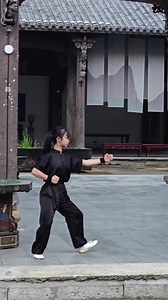 Huangyan Martial Arts: Ancient Courtyards & Kung Fu Power