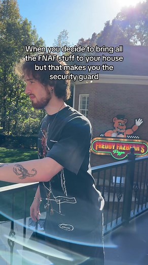 didn’t really think this one through.. #socksfor1 #socks #fnaf #fnafirl #fnafsecuritybreach #fnaf3 #fnafmovie #freddy #freddyfazbear #bonnie #chica #foxy