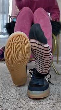 Master the perfect shoe removal video with these pro tips!✨ Watch & level up your content!