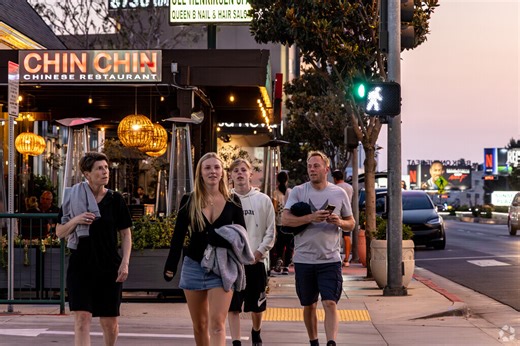 Living in the Hollywood Hills West Neighborhood of Los Angeles, CA