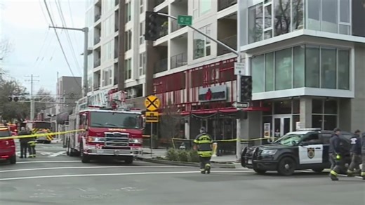 Two construction workers trapped outside Sacramento building