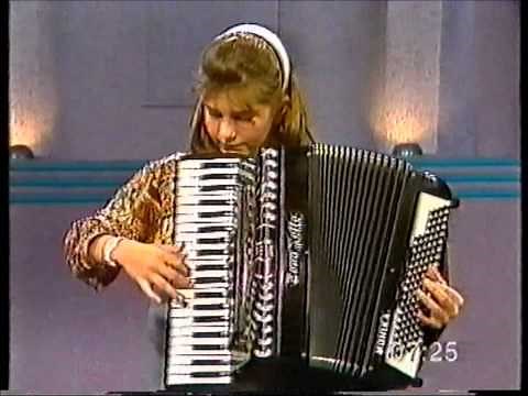 Monika Kahl, 13 years old playing accordion live on GMSA