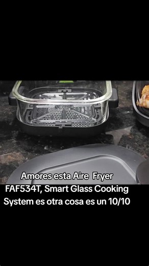 FAF534T, Smart Glass Cooking System.Freidora de aire de cristal, Air Fryer transparente, Horno de convección halógeno. Material: Vidrio borosilicato de alta resistencia, fácil de limpiar, libre de BPA. Capacidad/Modelo: AF534T, Smart Glass Cooking System. Funciones: Hornear, asar, deshidratar, freír sin aceite, tecnología de circulación de aire 360.#airfryerdecristal #freidoradeaire #cocinasaludable #glassairfryer #tiktokmademebuyit