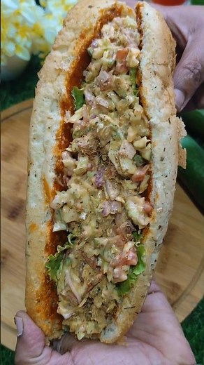 Desi Style Veg Hot Dog Is An Absolute MUST TRY!