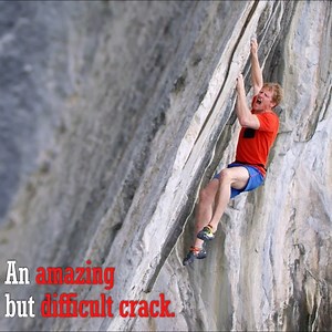 Discover Deep Water Solo, one of the purest forms of climbing ! Still little known, it is such a fun way to experience climbing (when the water is warm…) Find out more about this sport by watching the Online Edition of Mountains on Stage, available from November 11th to 18th on www.mountainsonstage.com | Mountains on Stage