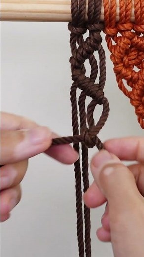 How to Tie the Macrame Wave Knot 🌊 | Easy Macrame Tutorial