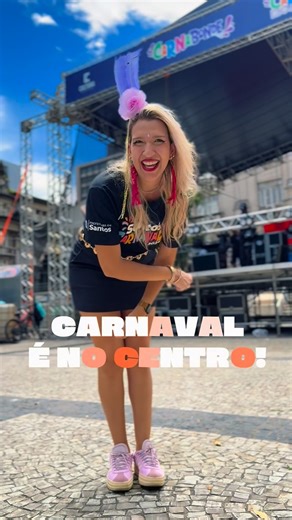 Isla Lusttosa | Comunicadora on Instagram: "🎉🔥 O Carnaval já tem endereço certo: é no Centro de Santos! É tradição, é cultura, é alegria nas ruas… então já sabe, né? Vem pro Centro! 🎭✨ O trânsito será monitorado em toda a região. O CCO acompanha tudo em tempo real, por câmeras e equipes preparadas para agir rapidamente sempre que necessário. 🚔 PM, GCM e CET estarão nas ruas e também no CCO, garantindo organização e resposta rápida a qualquer emergência. 📲 A CET orienta a utilização do aplic