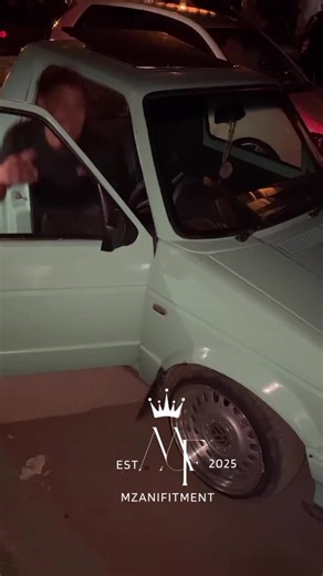best sound on a mini van💥 #clean#minivan#vw#straightpipe#pipe