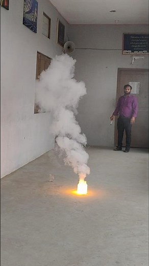 Reaction of sodium with nitric acid 🔥☠️❌.